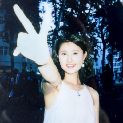 金彤彤 Tongtong Jin